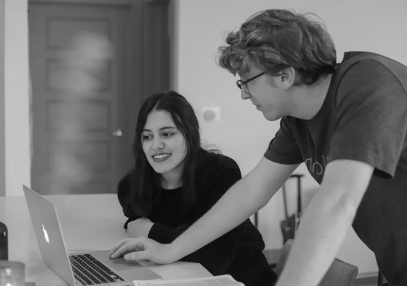 Sesiune practică de lucru cu modele financiare complexe